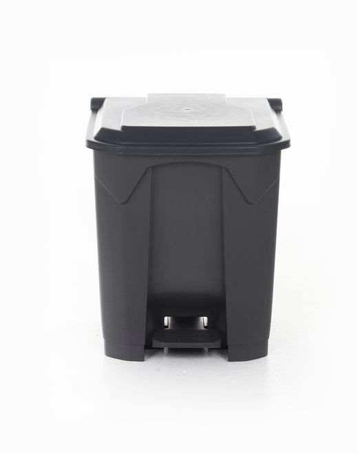 Pedal bin with grey lid for trash