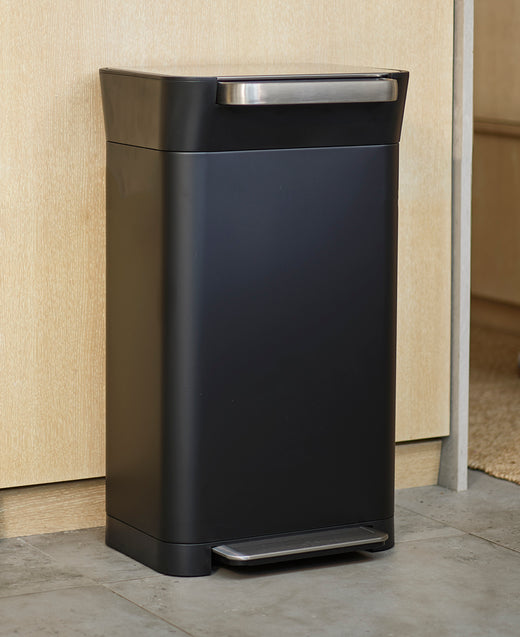 Joseph Joseph Titan Trash Compactor - 30 Litre