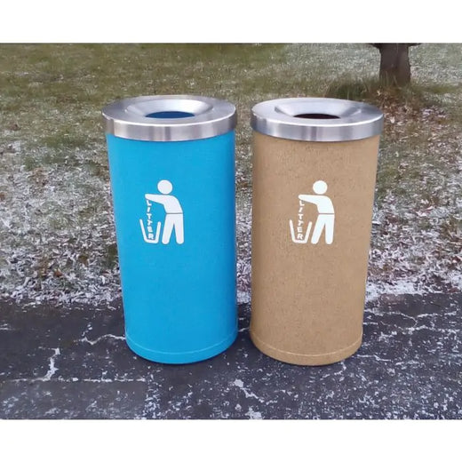 2 litter bins with stainless steel lid in light blue and brown, situated outdoor. Complete with litter signs.