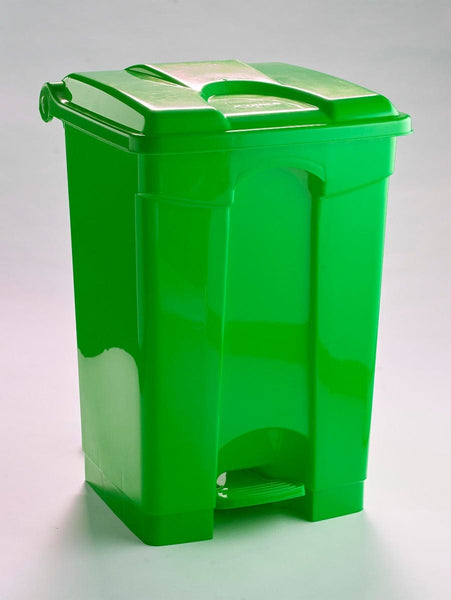60 Litre pedal operated step bin in green with the lid closed